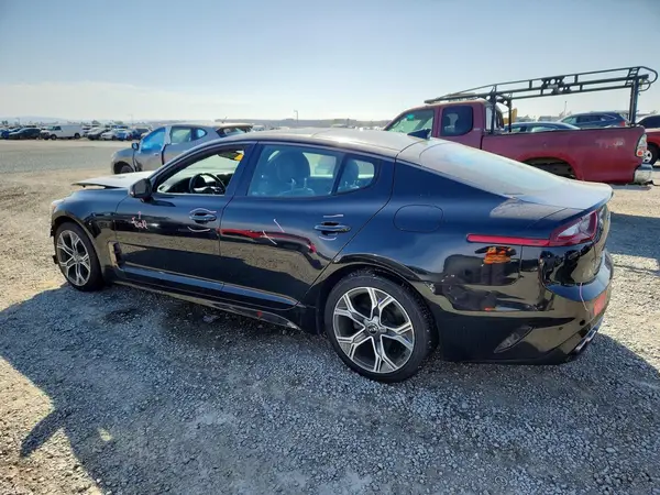 KNAE15LA4M6088362 — 2021 Kia Stinger, фото 2 с аукциона Copart, Передняя часть