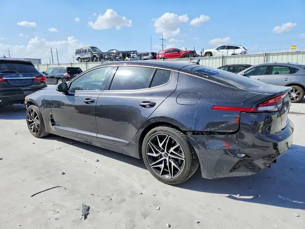 KNAE35LD9P6136852 — 2023 Kia Stinger, фото 2 с аукциона Copart, Передняя часть