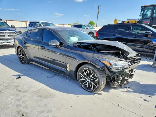 KNAE35LD9P6136852 — 2023 Kia Stinger, фото 4 с аукциона Copart, Передняя часть