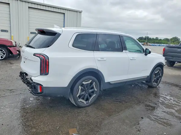 5XYP34GC4RG542982 — 2024 Kia Telluride, фото 3 с аукциона Copart, Передняя часть
