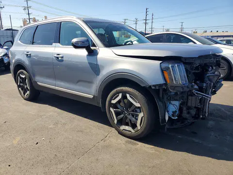 2025 KIA Telluride VIN 5XYP6DGC5SG627018 фото 4
