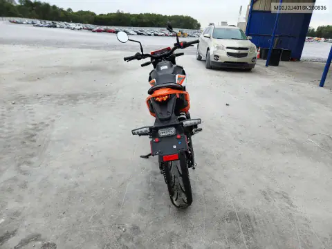 2025 Ktm 690 Smc R VIN MD2J2J401SN200836 фото 4