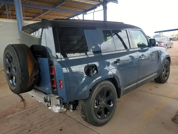 SALEP7RU1N2086732 — 2022 Land Rover Defender, фото 3 с аукциона Copart, Задняя часть