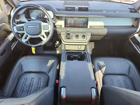 SALEPERU8N2071536 — 2022 Land Rover Defender, фото 8 с аукциона Copart, Задняя часть
