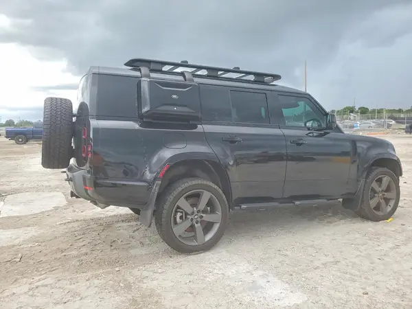 2024 LAND ROVER DEFENDER VIN SALEWFEU4R2299084 фото 3