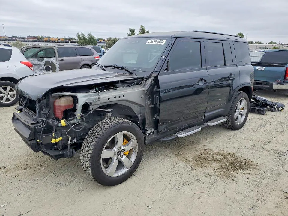 2025 Land Rover Defender VIN SALEJ7EX8S2361185 фото 1