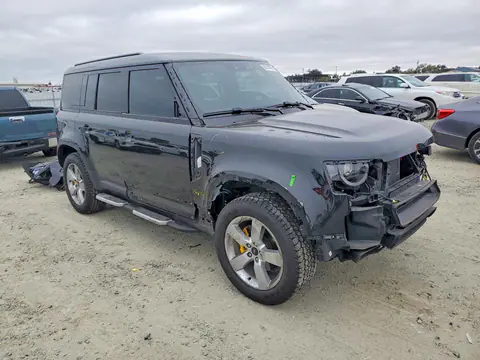 2025 Land Rover Defender VIN SALEJ7EX8S2361185 фото 4