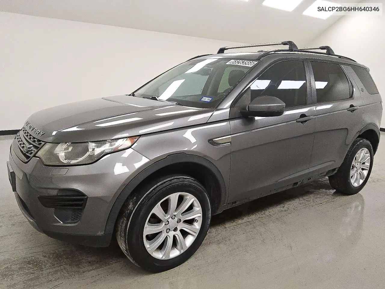 SALCP2BG6HH640346 Land Rover Discovery Sport 2017 — повреждение Мелкие вмятины и царапины, фото до ремонта