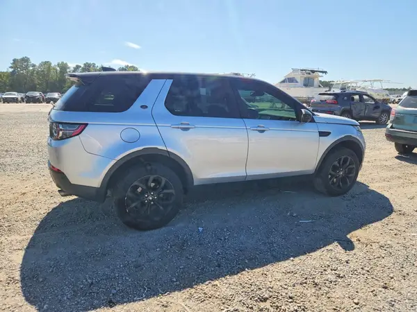 SALCR2BG3HH702540 — 2017 Land Rover Discovery Sport, фото 3 с аукциона Copart, Передняя часть