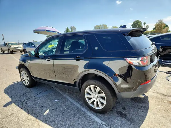 SALCP2RX2JH728306 — 2018 Land Rover Discovery Sport, фото 2 с аукциона Copart, Передняя часть