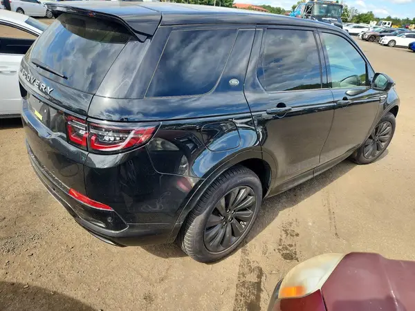 SALCJ2FX8SH366098 — 2025 Land Rover Discovery Sport, фото 3 с аукциона Copart, Подтопление