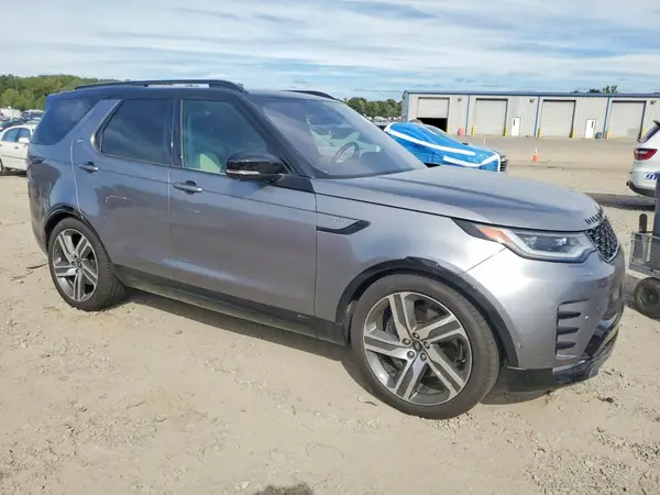 SALRM4EU4N2461740 — 2022 Land Rover Discovery, фото 4 с аукциона Copart, Мелкие вмятины и царапины