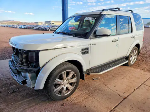SALAG2V66GA802705 — 2016 Land Rover LR4, Передняя часть (Front End), фото до ремонта