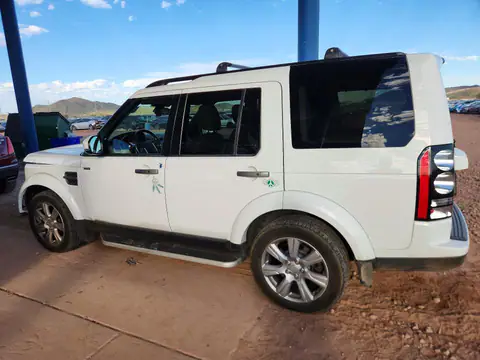 SALAG2V66GA802705 — 2016 Land Rover LR4, фото 2 с аукциона Copart 13.10.2026, Передняя часть