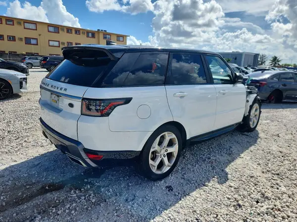 SALWR2RV0JA413096 — 2018 Land Rover Range Rover Sport, фото 3 с аукциона Copart, Передняя часть