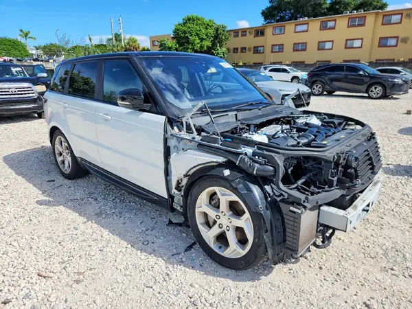 SALWR2RV0JA413096 — 2018 Land Rover Range Rover Sport, фото 4 с аукциона Copart, Передняя часть