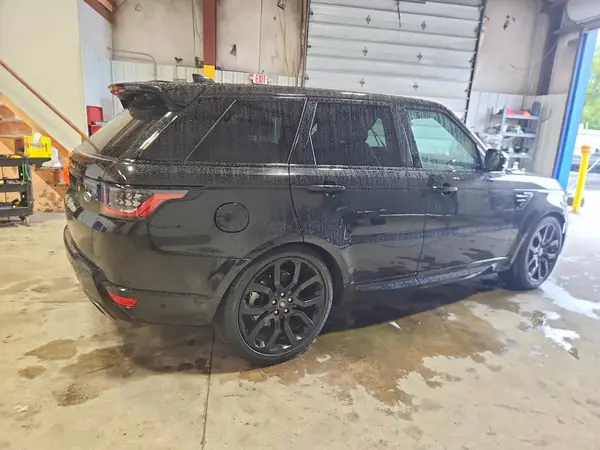 SALWR2SU8NA203434 — 2022 Land Rover Range Rover Sport, фото 3 с аукциона Copart, Боковая часть