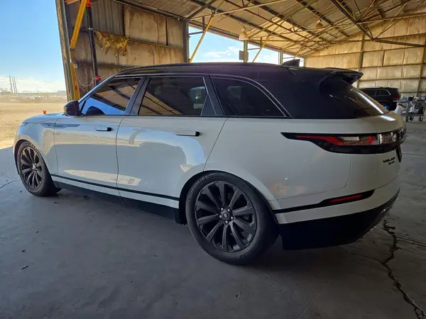 SALYL2RV5JA752852 — 2018 Land Rover Range Rover Velar, фото 2 с аукциона Copart 14.10.2026, Механические повреждения