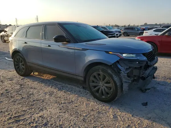 SALYT2EX8MA322583 — 2021 Land Rover Range Rover Velar, фото 4 с аукциона Copart, Передняя часть