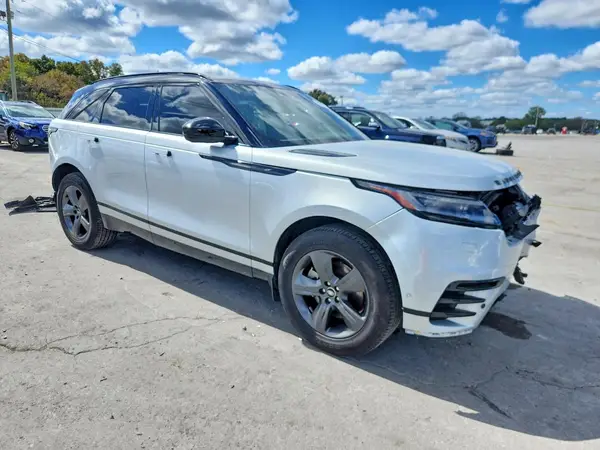 SALYL2EX8RA379387 — 2024 Land Rover Range Rover Velar, фото 4 с аукциона Copart, Передняя часть
