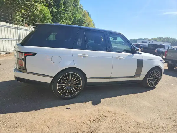 SALGS2RE7KA529440 — 2019 Land Rover Range Rover, фото 3 с аукциона Copart 01.10.2026, Мелкие вмятины и царапины