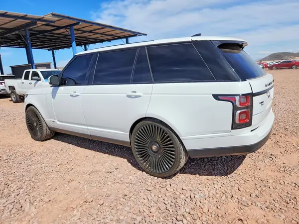 SALGS5SEXLA569556 — 2020 Land Rover Range Rover, фото 2 с аукциона Copart, Мелкие вмятины и царапины