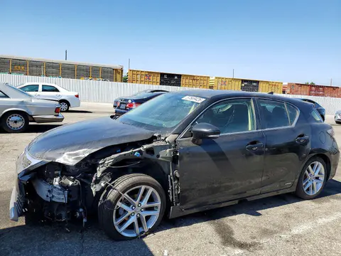 JTHKD5BH5F2227838 — 2015 Lexus CT, Передняя часть (Front End), фото до ремонта