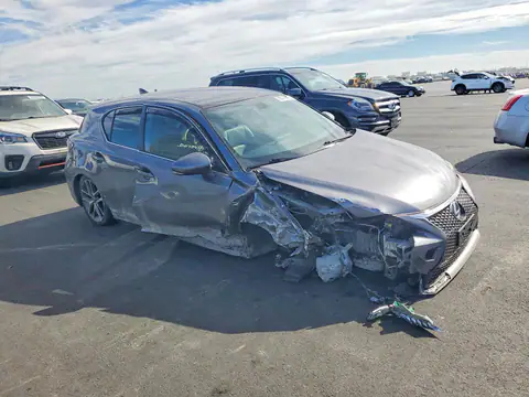 JTHKD5BH1F2234110 — 2015 Lexus CT, фото 4 с аукциона Copart 30.09.2026, Передняя часть