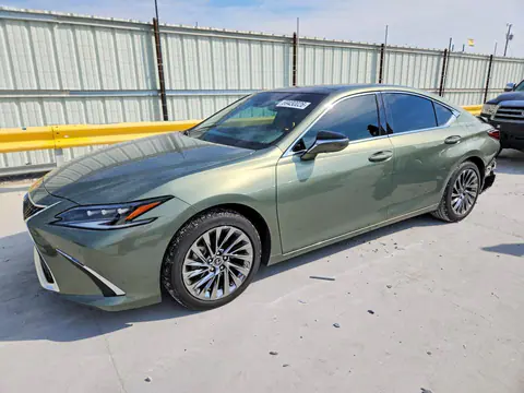 58AFZ1B12RU182158 — 2024 Lexus ES 350, Задняя часть (Rear End), фото до ремонта