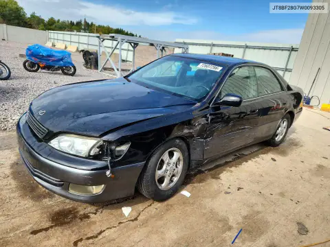 JT8BF28G7W0093305 — 1998 Lexus ES, Сторона, фото до ремонта