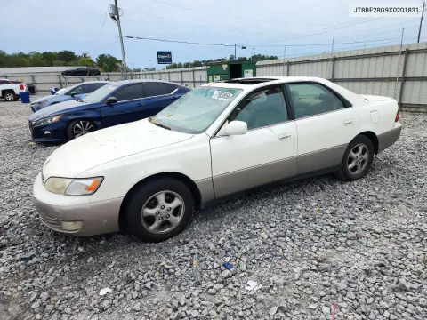 JT8BF28G9X0201831 — 1999 Lexus ES, Передняя часть, фото до ремонта
