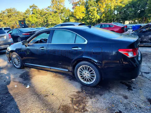 2011 LEXUS ES VIN JTHBK1EG9B2440366 фото 2