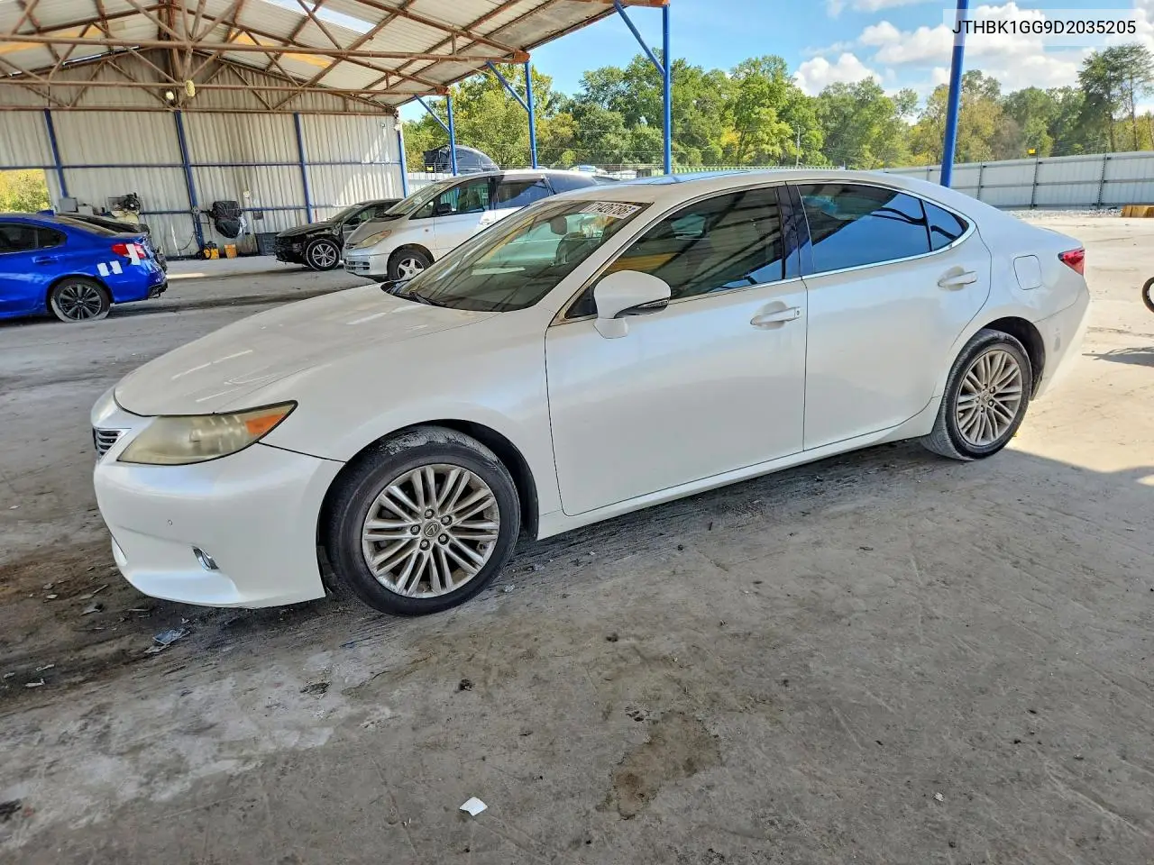 JTHBK1GG9D2035205 Lexus ES 2013 — повреждение Боковая часть, фото до ремонта