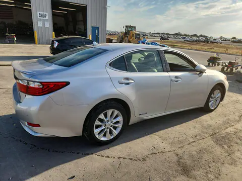 2014 Lexus ES VIN JTHBW1GG9E2061311 фото 3