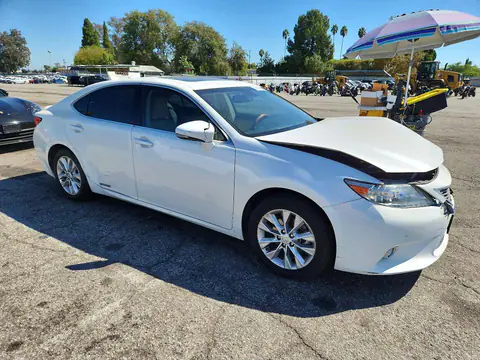 JTHBW1GG8E2075300 — 2014 Lexus ES, фото 4 с аукциона Copart 13.10.2026, Передняя часть