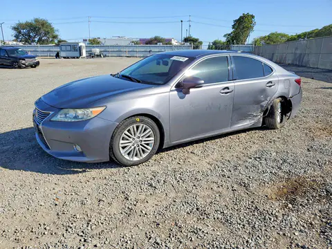 JTHBK1GG9F2184524 — 2015 Lexus ES, Задняя часть (Rear End), фото до ремонта