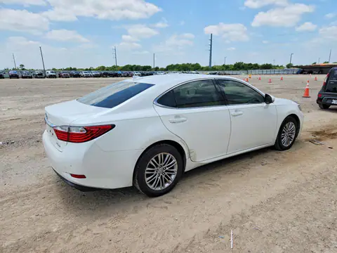 JTHBK1GG8F2152020 — 2015 Lexus ES, фото 3 с аукциона Copart 30.09.2026, Передняя часть