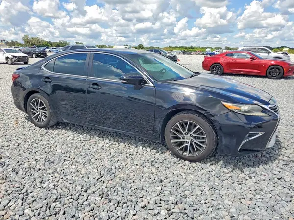 58ABK1GG8GU035520 — 2016 Lexus ES, фото 4 с аукциона Copart, Задняя часть