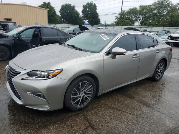 58ABK1GG5GU029707 — 2016 Lexus ES, Задняя часть (Rear End), фото до ремонта