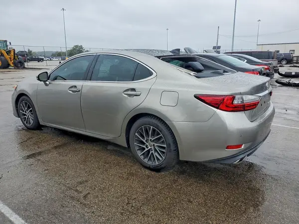 58ABK1GG5GU029707 — 2016 Lexus ES, фото 2 с аукциона Copart 30.09.2026, Задняя часть
