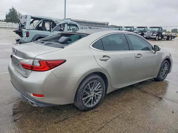 58ABK1GG5GU029707 — 2016 Lexus ES, фото 3 с аукциона Copart 30.09.2026, Задняя часть