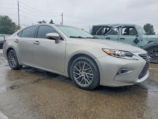 58ABK1GG5GU029707 — 2016 Lexus ES, фото 4 с аукциона Copart 30.09.2026, Задняя часть