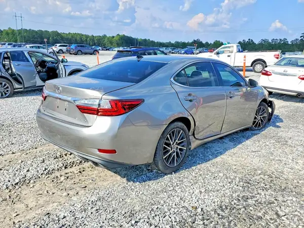 58ABK1GG8GU019480 — 2016 Lexus ES, фото 3 с аукциона Copart, Передняя часть