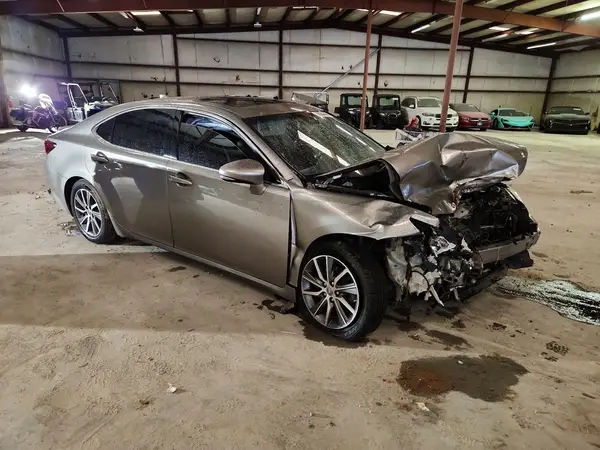 JTHBW1GG5G2123032 — 2016 Lexus ES, фото 4 с аукциона Copart, Передняя часть