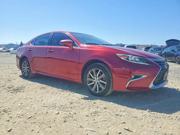 JTHBW1GG9G2113670 — 2016 Lexus ES, фото 4 с аукциона Copart, Задняя часть