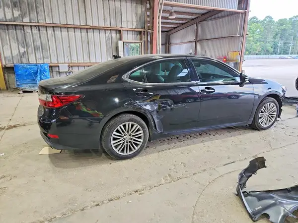 58ABK1GG4HU060304 — 2017 Lexus ES, фото 3 с аукциона Copart, Передняя часть