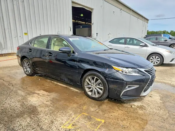 JTHBW1GG5H2148742 — 2017 Lexus ES, фото 4 с аукциона Copart, Задняя часть