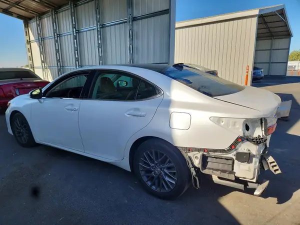 58ABK1GG4JU108700 — 2018 Lexus ES, фото 2 с аукциона Copart 28.09.2026, Задняя часть