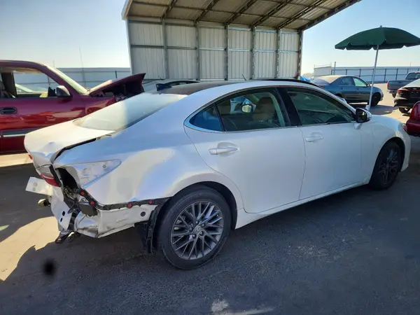 58ABK1GG4JU108700 — 2018 Lexus ES, фото 3 с аукциона Copart 28.09.2026, Задняя часть