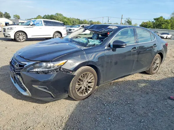58ABK1GG8JU090072 — 2018 Lexus ES, Передняя часть (Front End), фото до ремонта